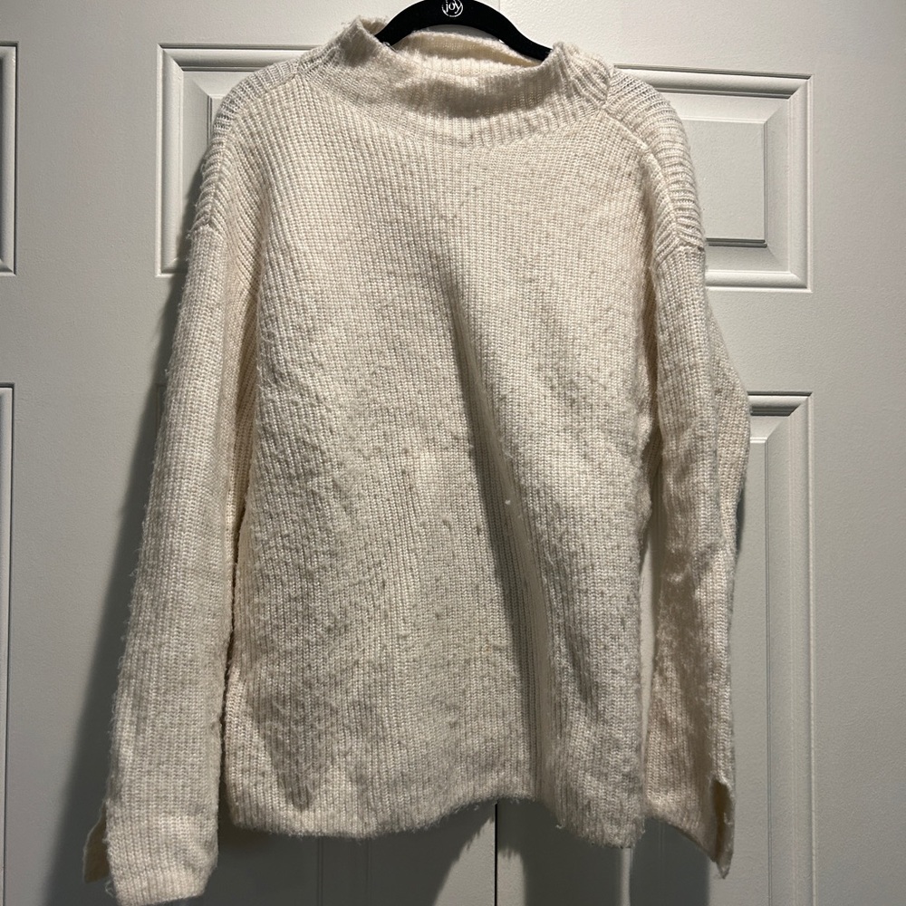 LOFT Women's Soft White Turtleneck Sweater